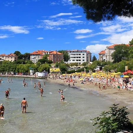 アパート With A Parking Space - 11690